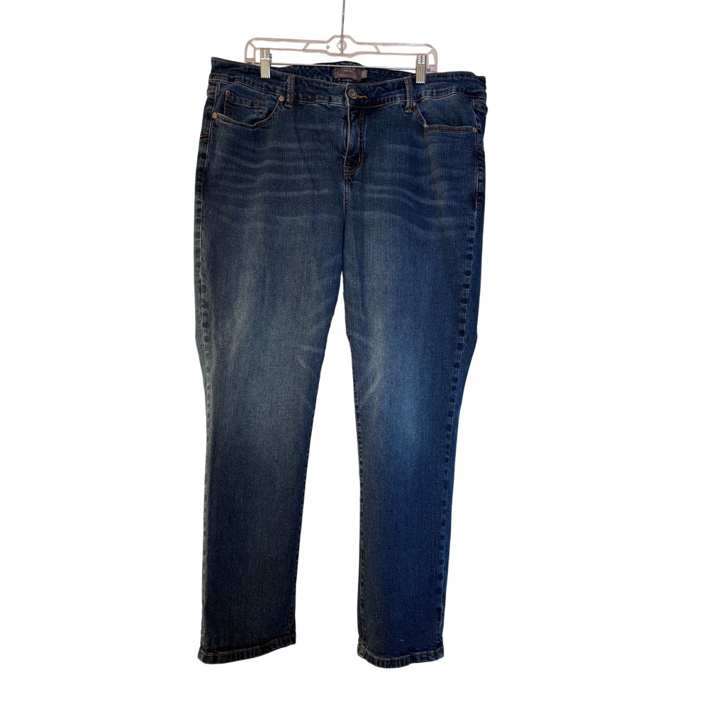 Torrid Boyfriend Straight Jeans 20R Medium Wash Vintage Stretch Denim 13622974